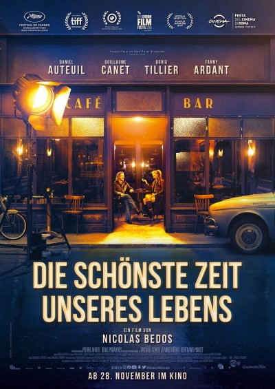 Die Schöne Nutte Scarlett Hat Eine Schöne Zeit Mit Ihrer Freundin Zoe Die Schöne Nutte Scarlett Hat Eine Schöne Zeit Mit Ihrer Freundin Zoe